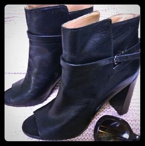 Banana Republic booties